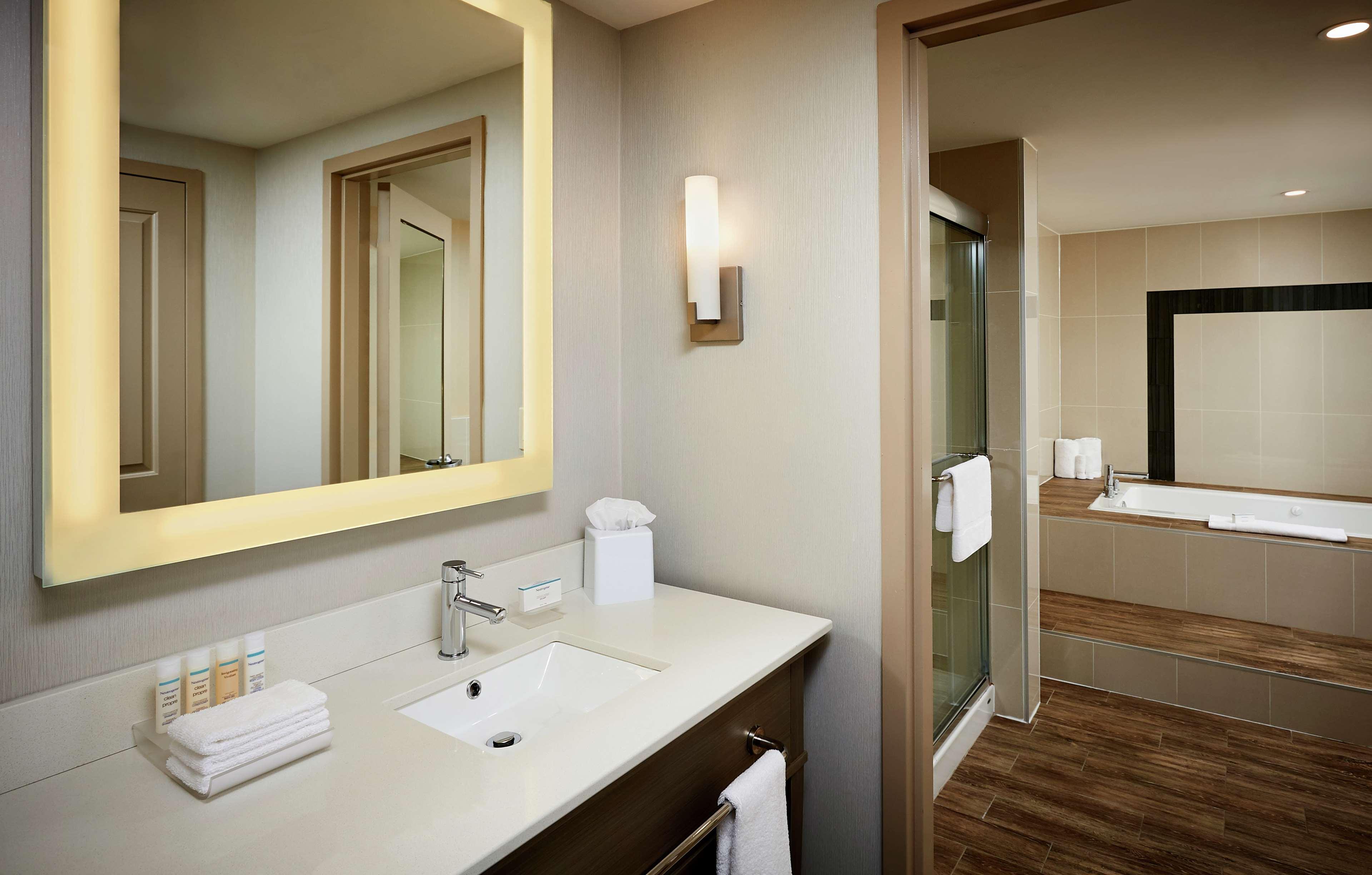Homewood Suites By Hilton North Bay Buitenkant foto