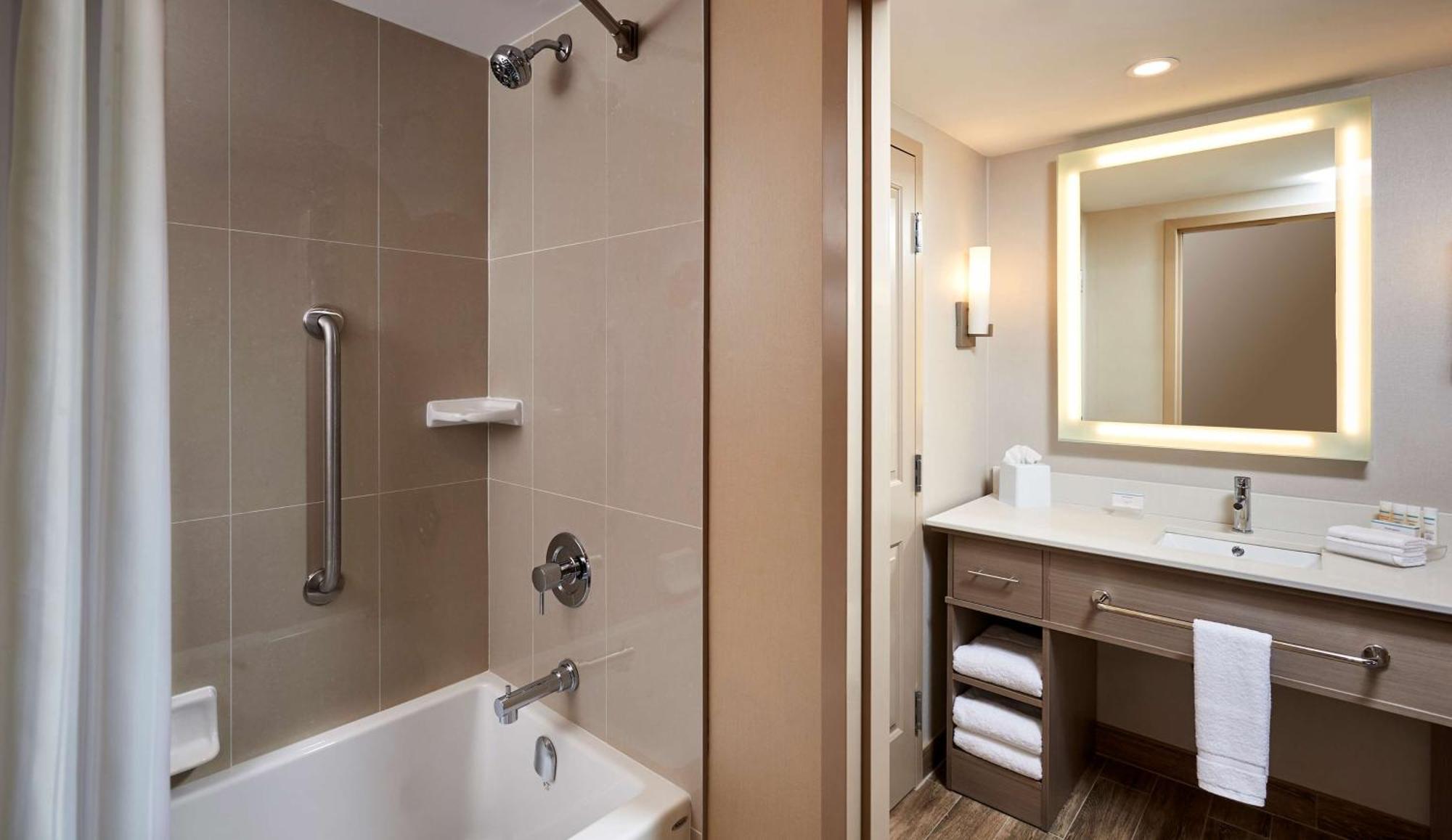 Homewood Suites By Hilton North Bay Buitenkant foto