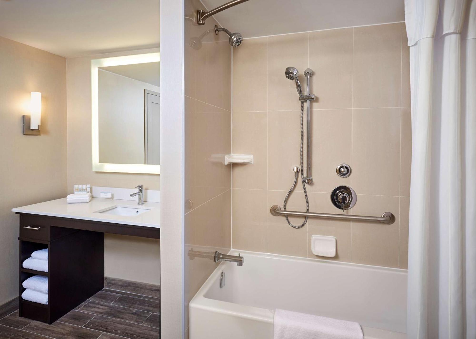 Homewood Suites By Hilton North Bay Buitenkant foto